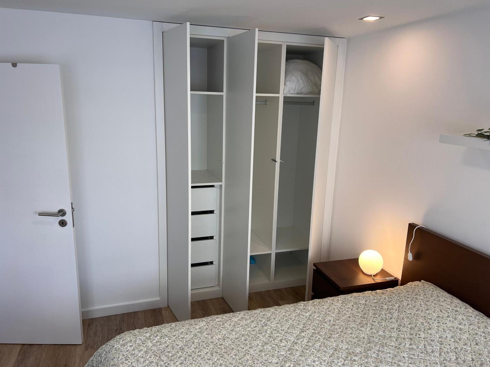 1-bedroom With Kitchenette&bathroom *