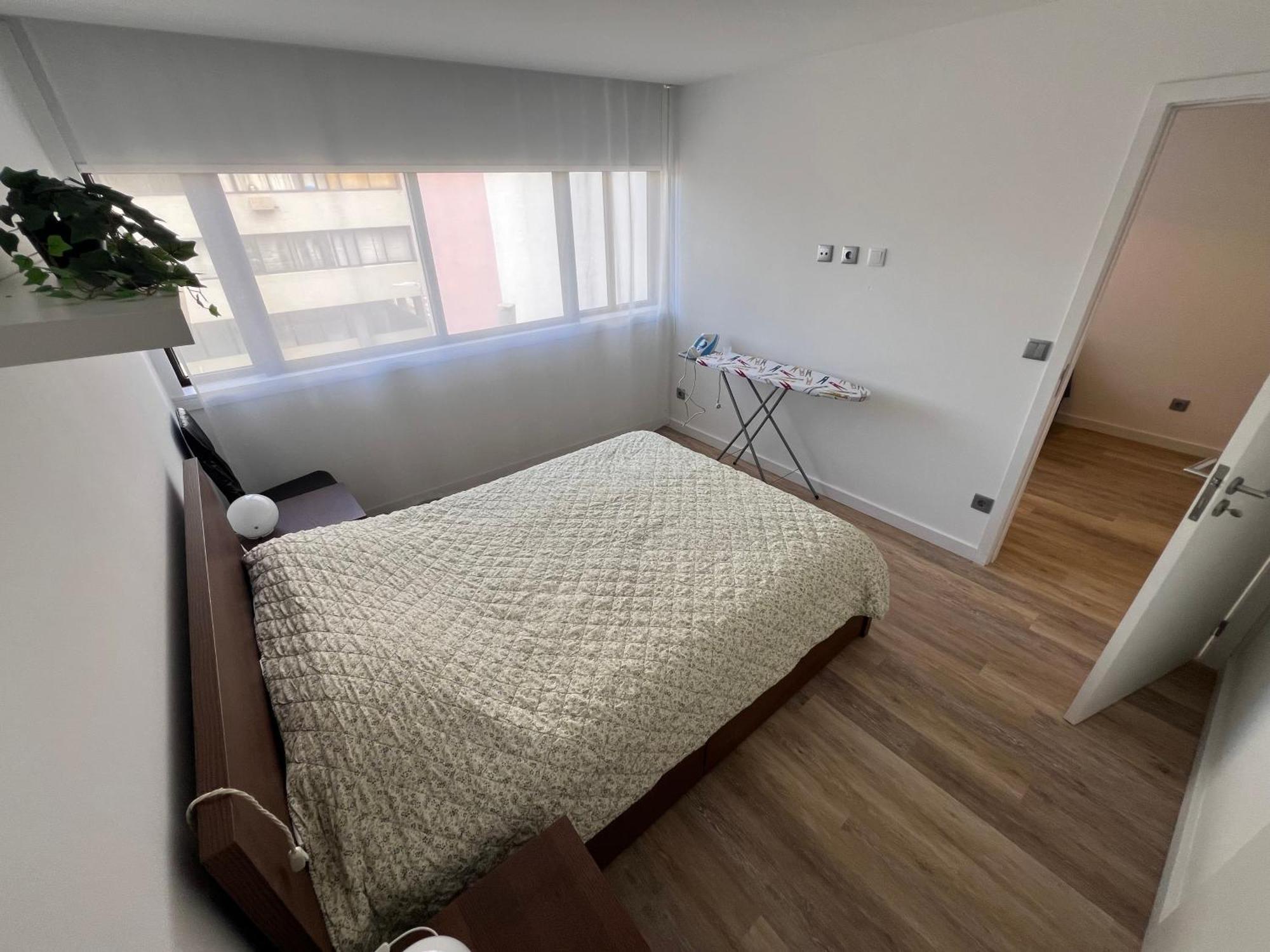 1-bedroom With Kitchenette&bathroom *